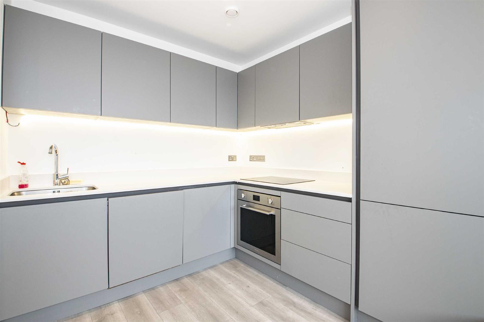 2 Foxhunter Drive, Linford Wood, Milton Keynes